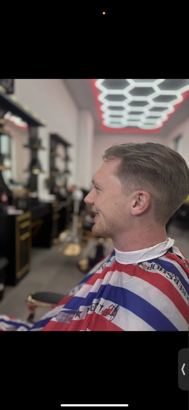 Salong Guldsaxen Mölnlycke AB