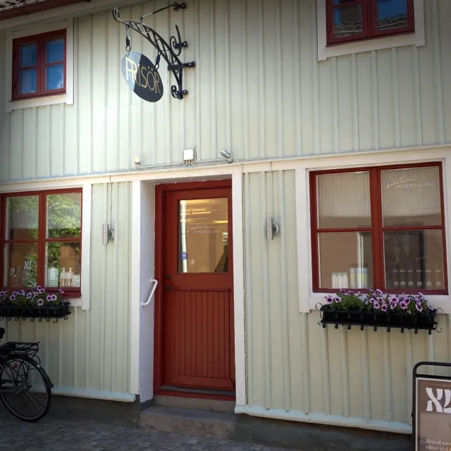 KARL FASTH FRISÉRSALONG AKTIEBOLAG