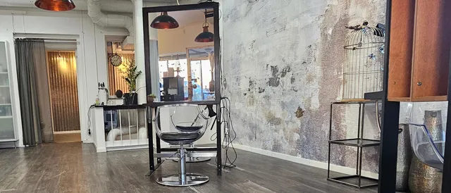 Hos Frisören i Leksand AB